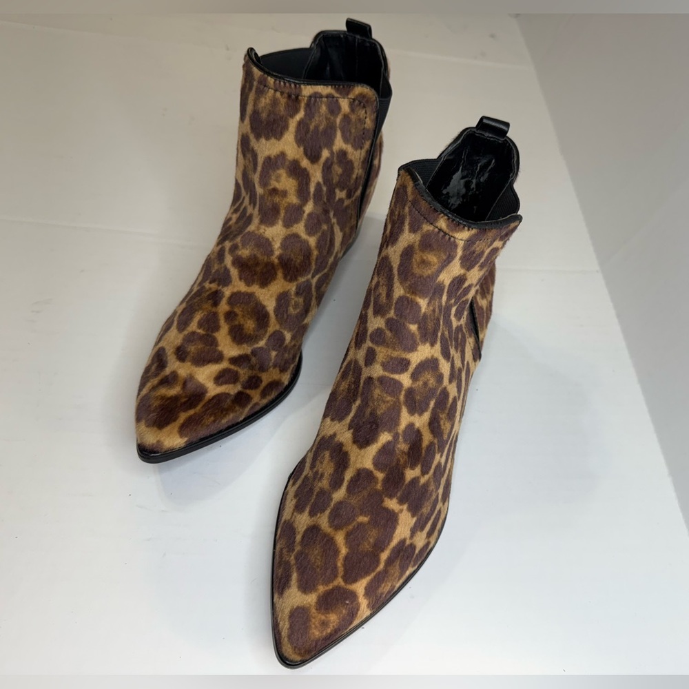 Nine West Women’s Faux Leopard Chelsea Ankle Boots w/Block Heel, Silver Accents